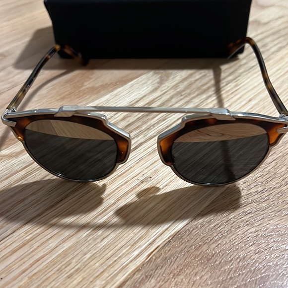 Christian Dior So Real Sunglasses - Picture 2 of 5